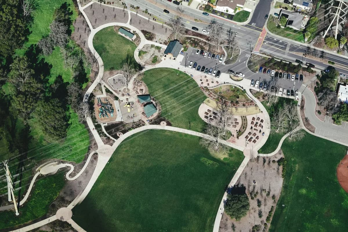 Living in Henderson, Nevada: A Local Neighborhood Guide — additional context