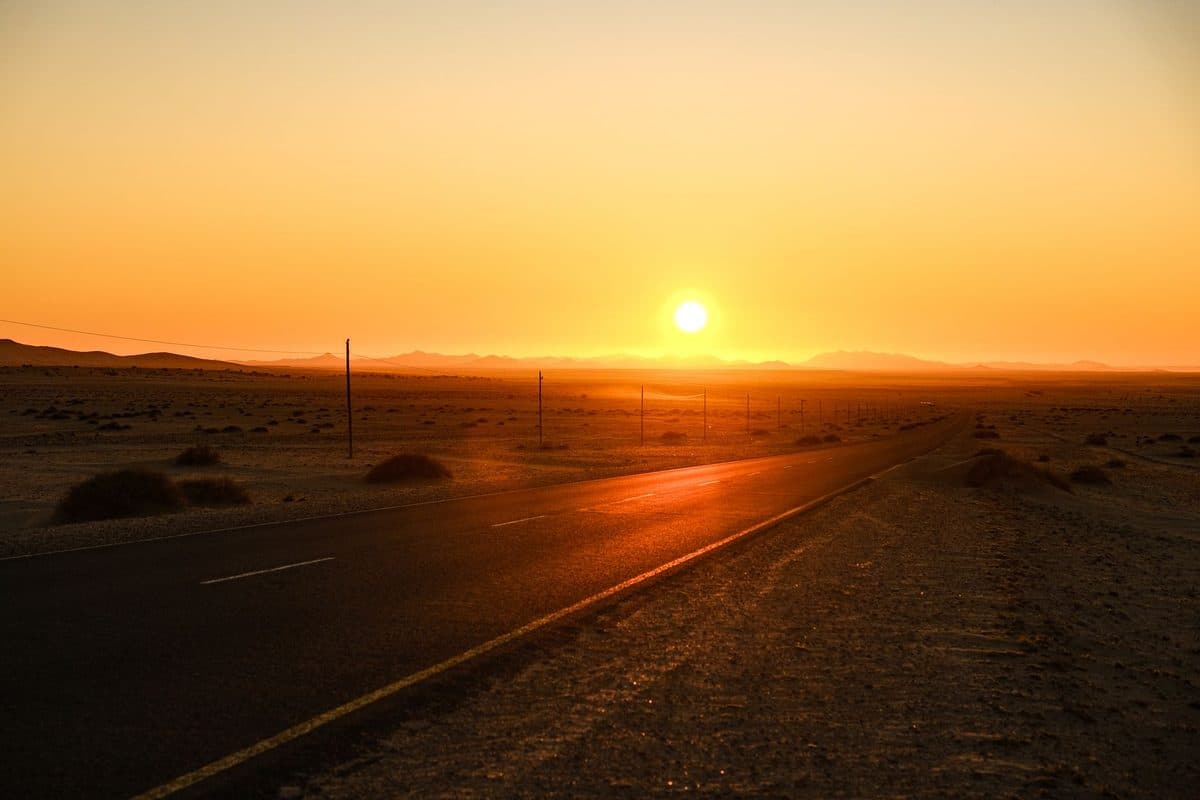 Moving to Las Vegas from Texas: What to Know in 2026