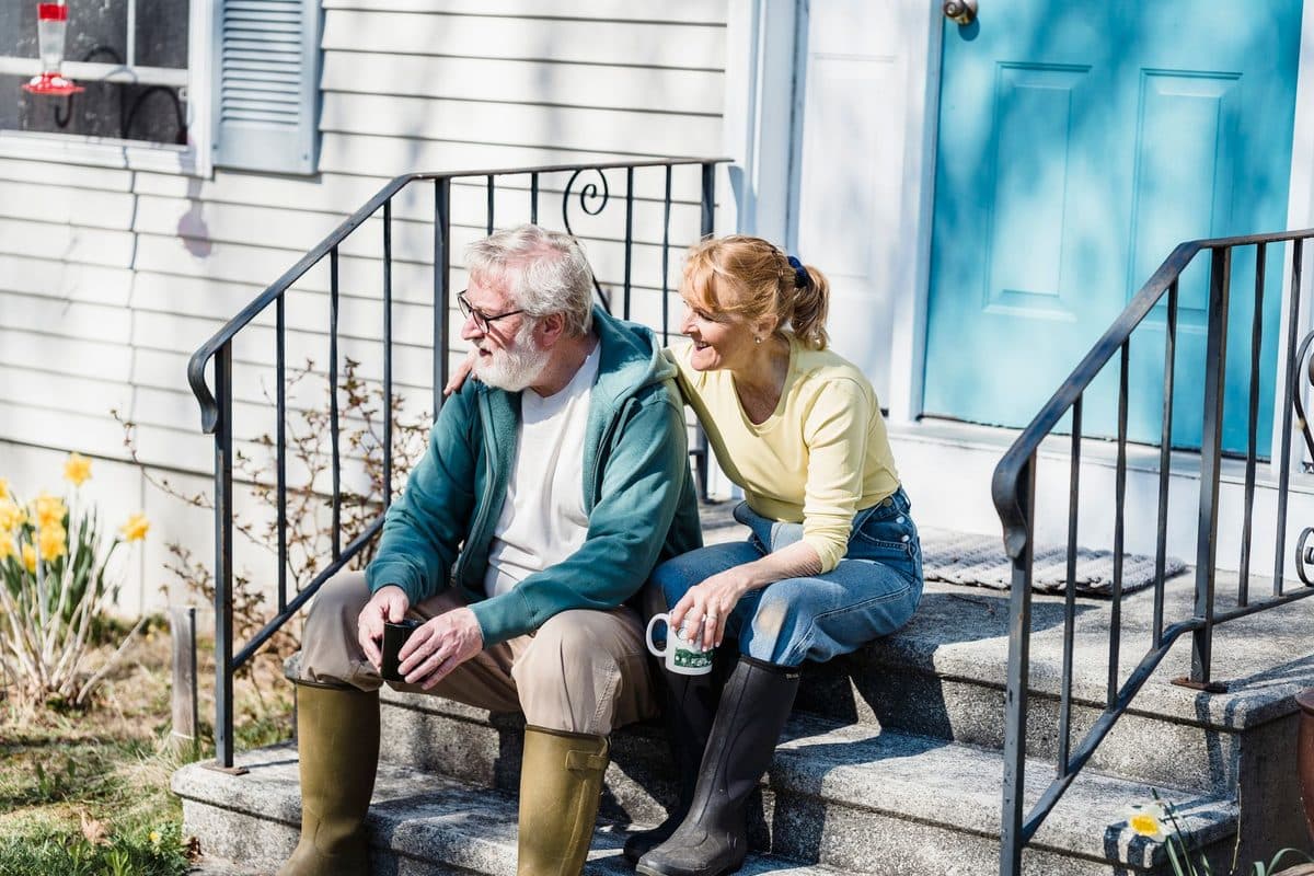 Who Can Live in a Las Vegas 55+ Community? The Real Rules